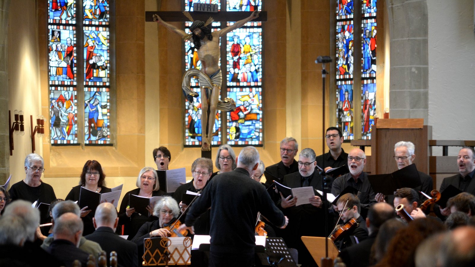 Kirchenchor Illingen Cyriakuskirche Karfreitag Karfreitagspassion Passionsgeschichte Ostern Gesang Konzert Kirchenmusik Siegfried Mangold