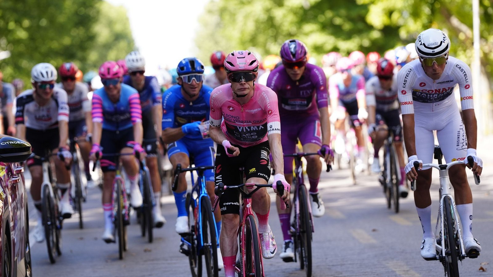 Jonas Vingegaard bei der letzten Etappe des Giro.Foto: Simone Spada/LaPresse via ZUMA Press/dpa Jonas Vingegaard bei der letzten Etappe des Giro.Foto: Simone Spada/LaPresse via ZUMA Press/dpa