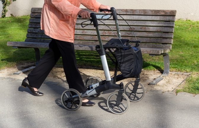 Die Rollatoren könnten instabil sein (Symbolbild).<span class='image-autor'>Foto: rudolfgeiger / shutterstock.com</span>