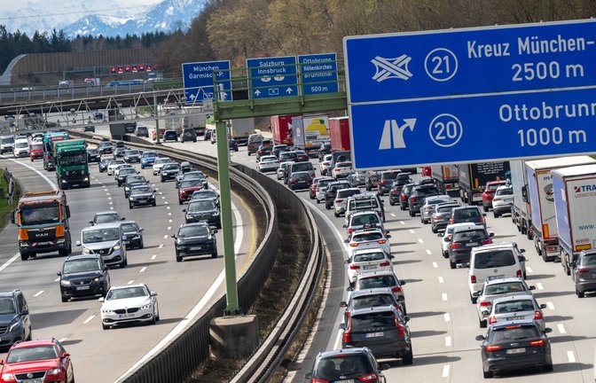 München soll ein weltweites Testlabor für eine neuartige Plattform für das autonome Fahren werden.<span class='image-autor'>Foto: Peter Kneffel/dpa</span>