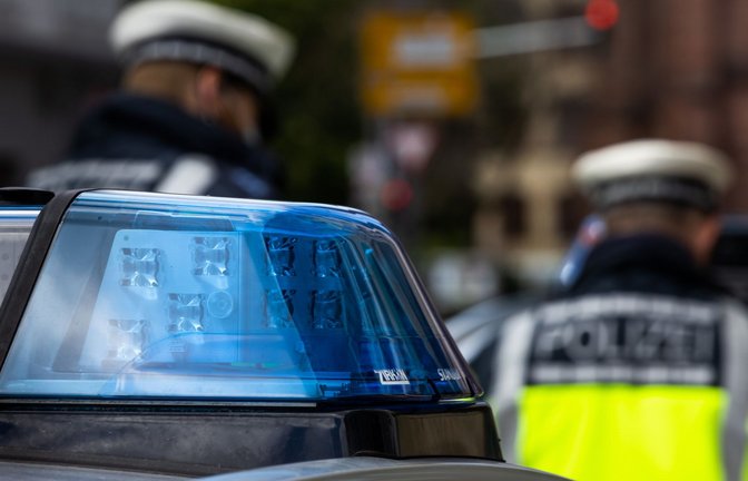 Die Polizei geht gegen Extremisten in den eigenen Reihen vor.<span class='image-autor'>Foto: dpa/Philipp von Ditfurth</span>