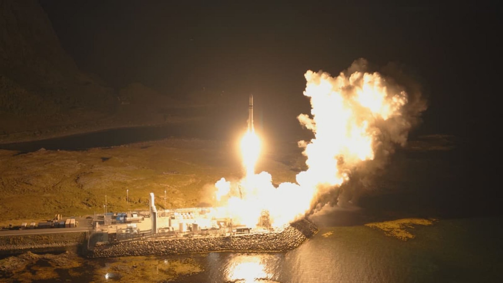 Erfolgreicher Erstflug: Anfang des Monats startete eine in Deutschland entwickelte Rakete ins All – das Verteidigungsministerium zeigt großes Interesse.-/Isar Aerospace/dpa Erfolgreicher Erstflug: Anfang des Monats startete eine in Deutschland entwickelte Rakete ins All – das Verteidigungsministerium zeigt großes Interesse.-/Isar Aerospace/dpa