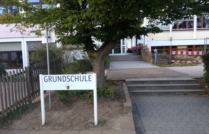 Die Mängel beim Brandschutz sollen an der Oberriexinger Schule umgehend beseitigt werden. Das hat der Gemeinderat beschlossen. <span class='image-autor'>Foto: Glemser</span>