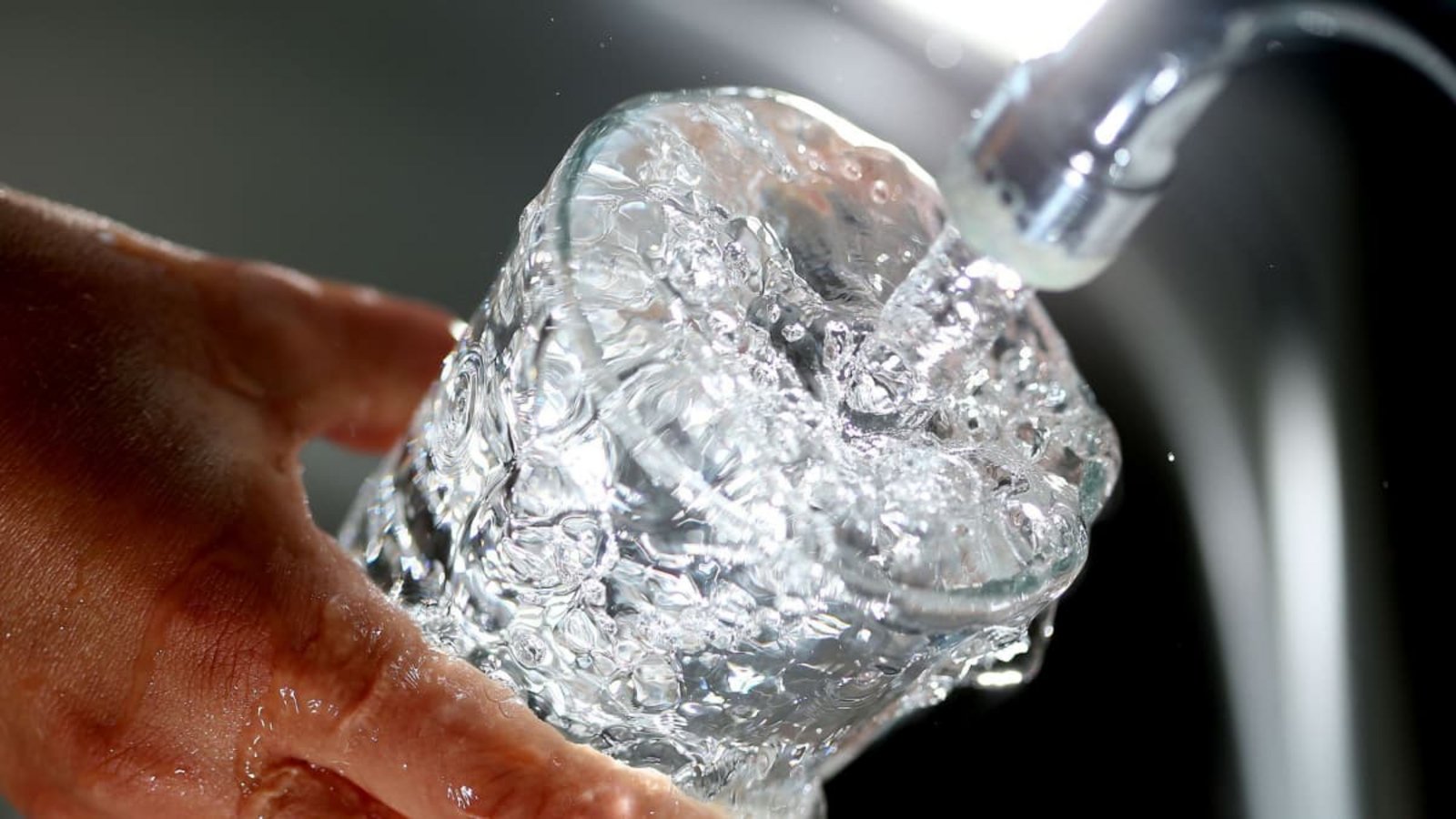 Wie zukunftssicher ist die Trinkwasserversorgung im Land?dpa