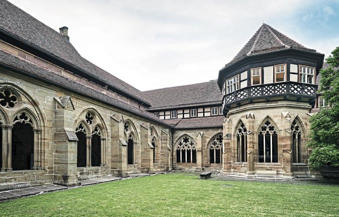 Für die Nutzung von Klöstern wie Maulbronn bis zum heutigen Tag stellte Johannes Brenz einst mit seiner Kirchenordnung die Weichen.  Foto: SSG