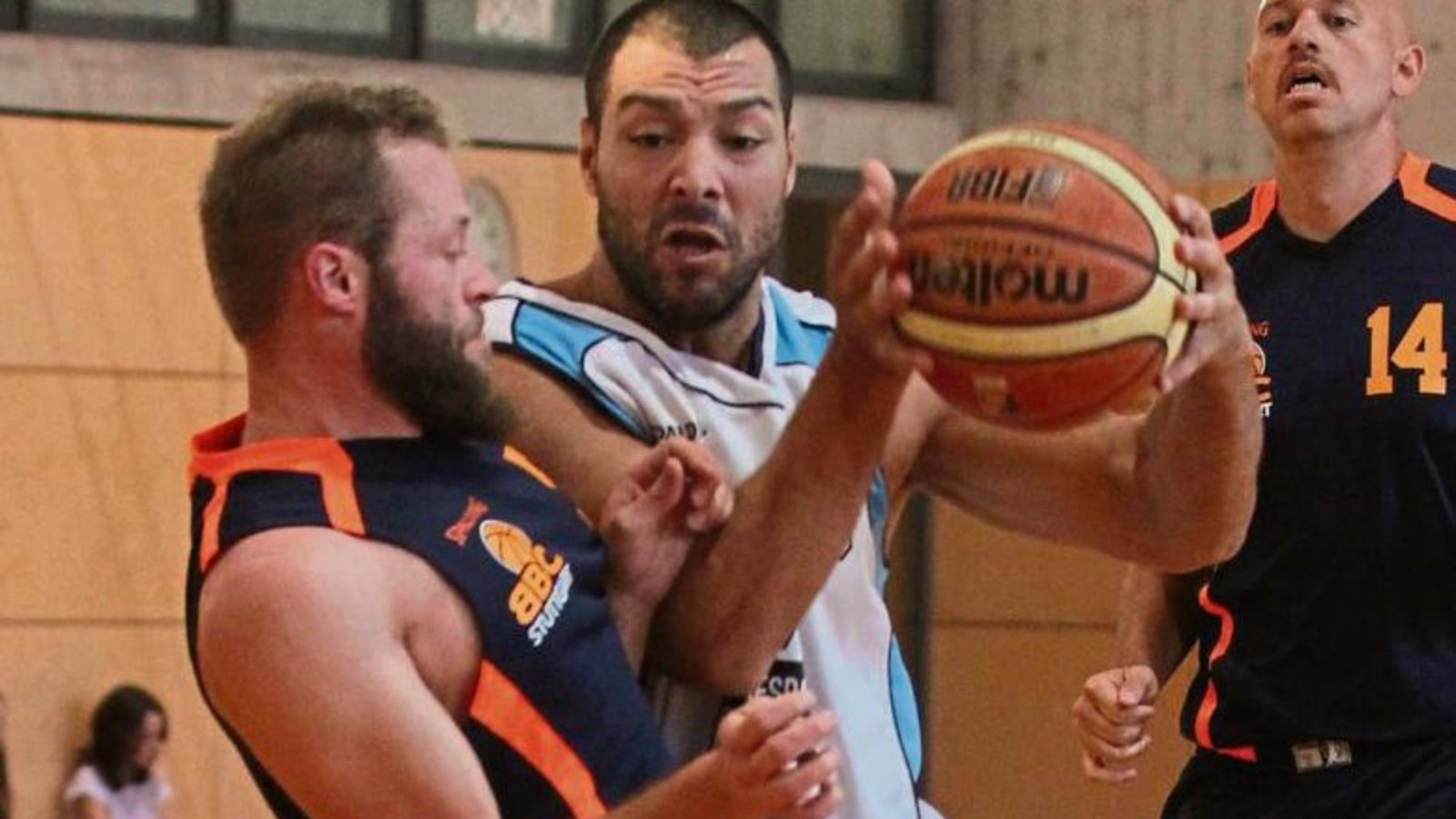 Themis Koupidis muss mit der BSG Vaihingen/Sachsenheim in zwei Relegationsspielen am Samstag darum kämpfen, den Klassenerhalt in der Basketball-Landesliga zu sichern. Foto: Nachreiner Themis Koupidis muss mit der BSG Vaihingen/Sachsenheim in zwei Relegationsspielen am Samstag darum kämpfen, den Klassenerhalt in der Basketball-Landesliga zu sichern. Foto: Nachreiner