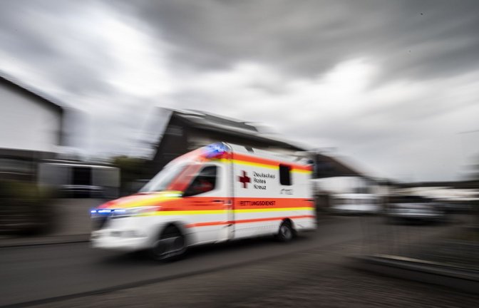 Für den 53-Jährigen kam jede Hilfe zu spät. (Symbolbild)<span class='image-autor'>Foto: dpa/Boris Roessler</span>