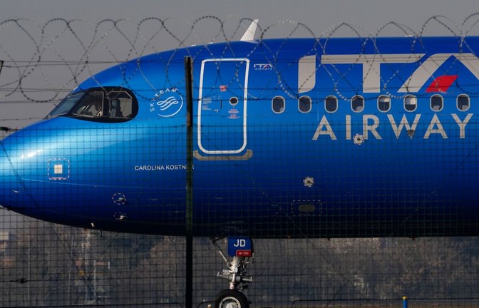 Der Flugverkehr über Italien ist beeinträchtigt. (Foto: Archiv)<span class='image-autor'>Luca Bruno/AP/dpa</span>