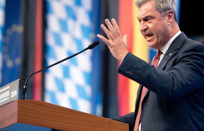 Beim CSU-Parteitag schießt Söder deutlich gegen Links und Rechts. Die Linke nennt er „Honecker 2.0“.<span class='image-autor'>Bihlmayer, Michael/actionpress</span>