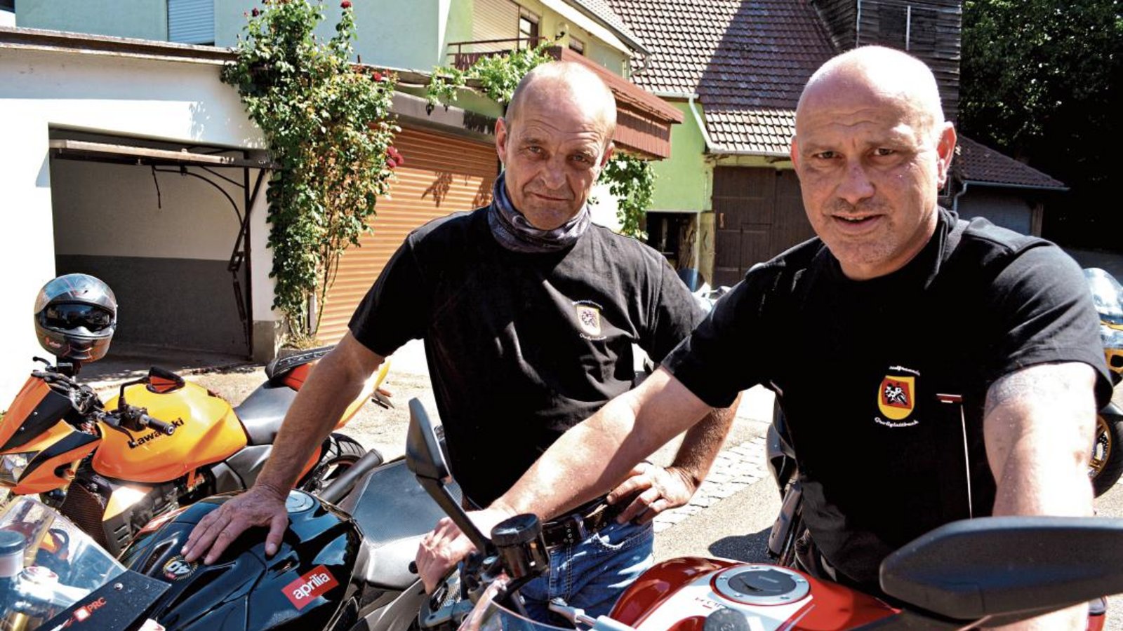 Eddy Bessner (links) und Jürgen Hauser haben die Motorradfahrer in der Region mobilisiert. Fotos: Stahlfeld