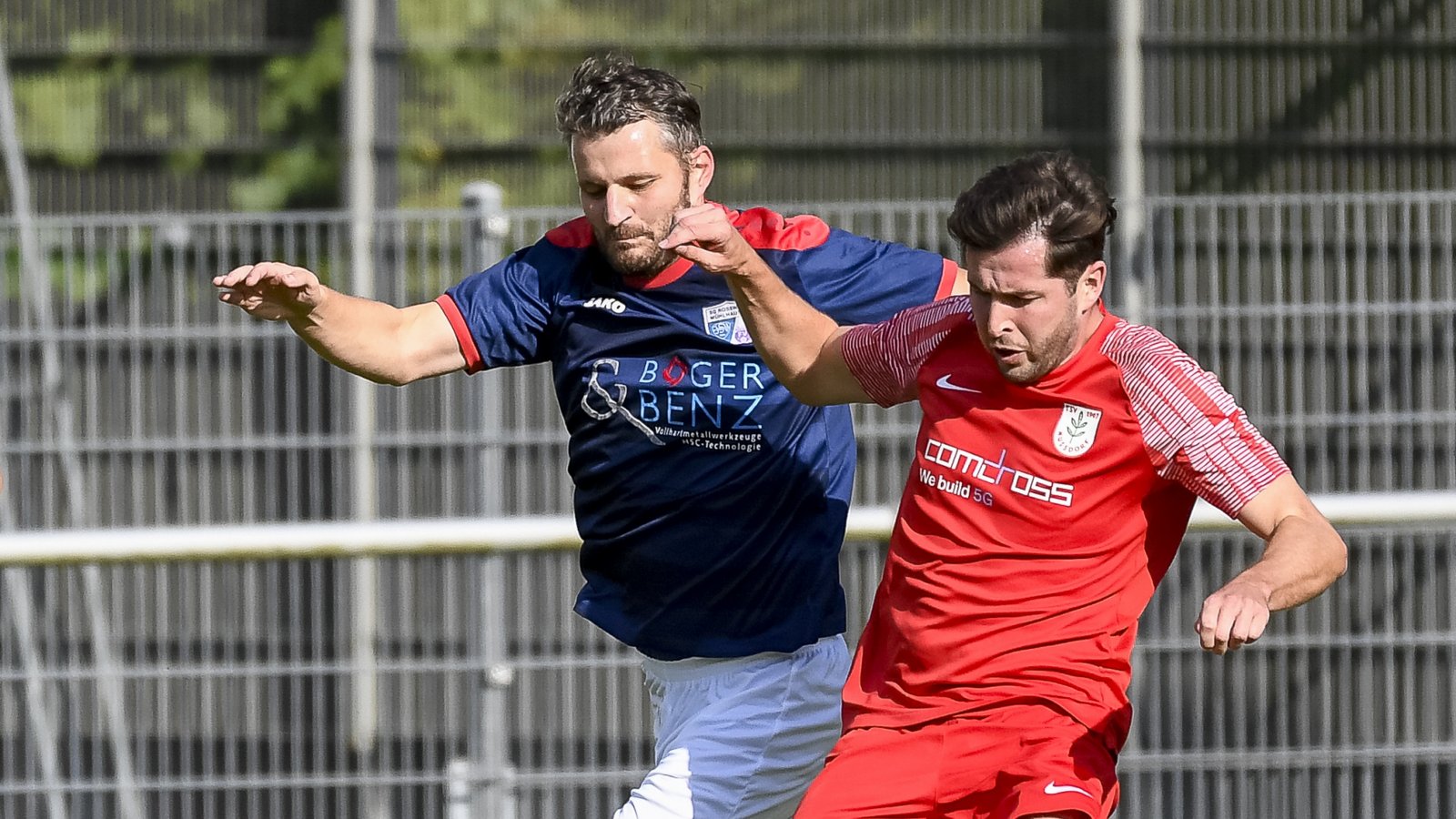 Für den FV Roßwag (links Christian Kappler) geht es beim SV Iptingen darum, die erste Saisonniederlage vom vergangenen Wochenende vergessen zu machen. Foto: Leitner Für den FV Roßwag (links Christian Kappler) geht es beim SV Iptingen darum, die erste Saisonniederlage vom vergangenen Wochenende vergessen zu machen. Foto: Leitner