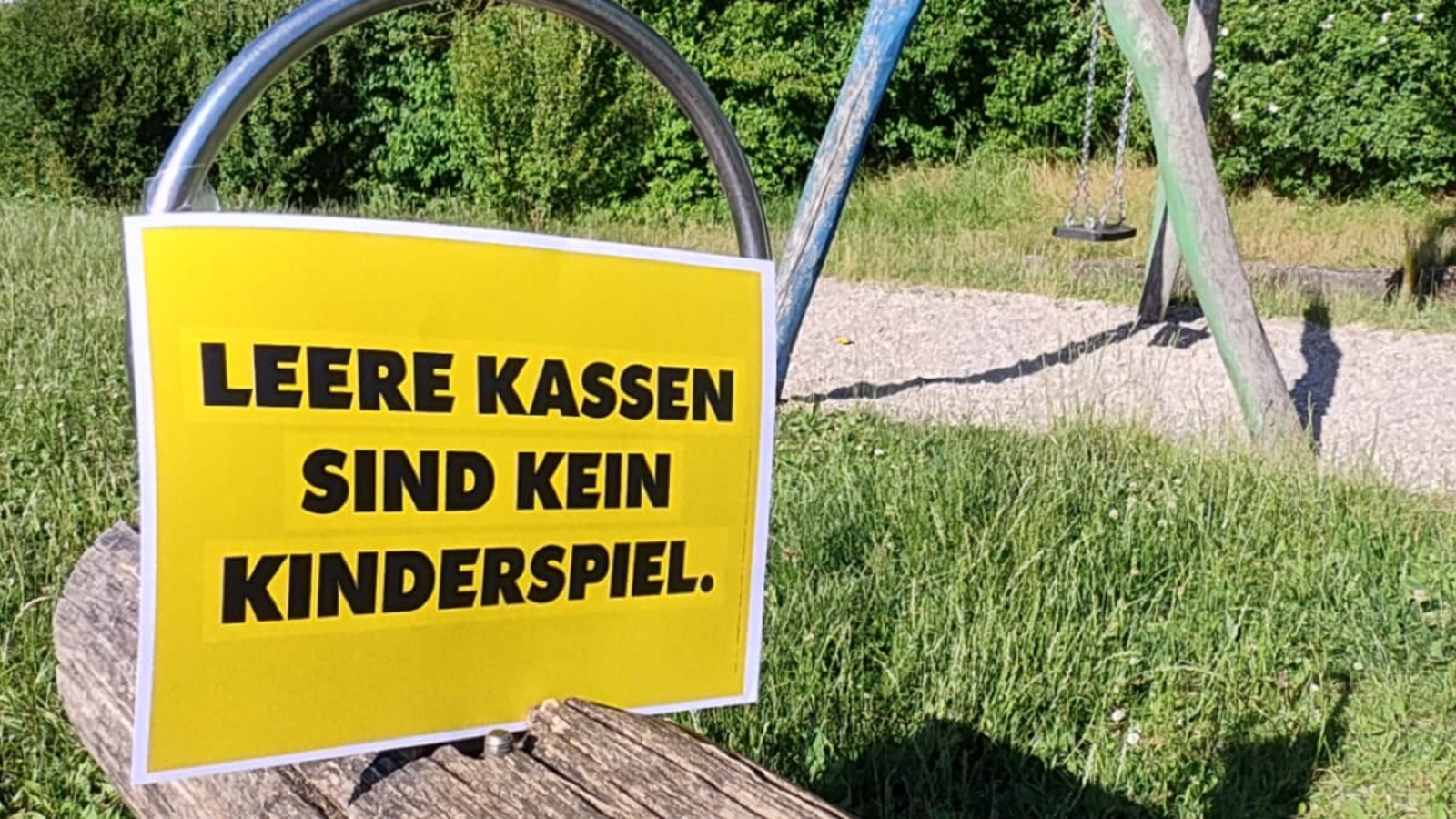 Kommunen kämpfen mit steigenden Ausgaben und sinkenden Einnahmen. Für dieses Jahr rechnet Hemmingen mit einem Minus von rund 12,9 Millionen Euro.Gemeinde Hemingen Kommunen kämpfen mit steigenden Ausgaben und sinkenden Einnahmen. Für dieses Jahr rechnet Hemmingen mit einem Minus von rund 12,9 Millionen Euro.Gemeinde Hemingen