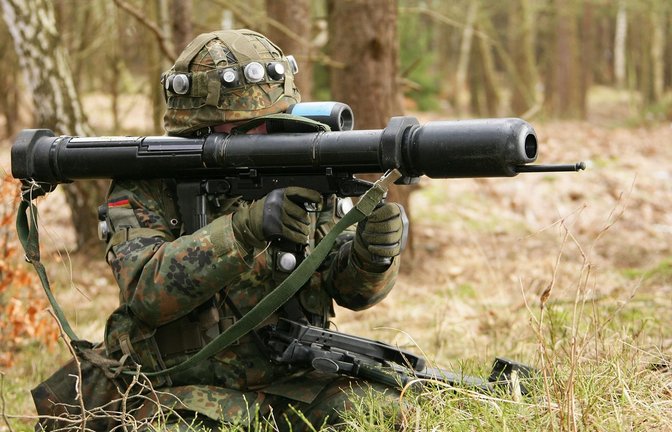 Ein Panzergrenadier der Bundeswehr mit einer Panzerfaust 3, einer der wichtigsten Waffen für Israels Kampftruppen.<span class='image-autor'>Foto: IMZ- Bildarchiv</span>