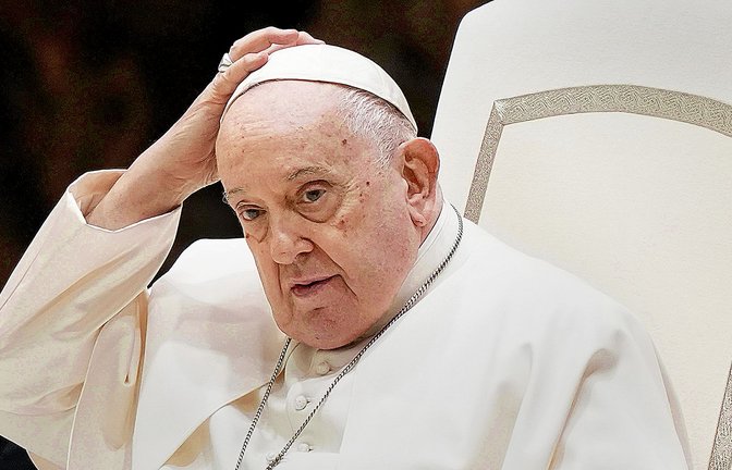 Der Papst erzählt in seiner neuen Autobiografie aus seinem Leben –  und äußert sich auch zu heiklen Themen.<span class='image-autor'>Foto: dpa/Andrew Medichini</span>