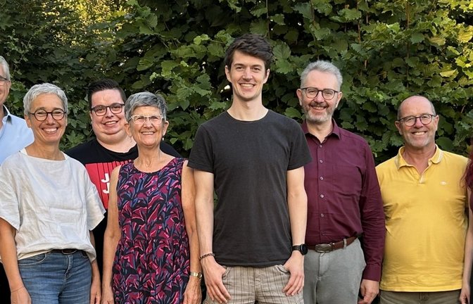 Wechsel im Vorstand des Fördervereins des Musikvereins (von links): Steffen Sämann, Günther Braun, MVV-Vorsitzender Marc Hertfelder, Gabriele Balzer, Daniel Kazenmayer, Gabriele Braun, Max Buchholz, Gerd Wagner, Uwe Wolf, Tabea Wagner und Walter Sämann.  <span class='image-autor'>Foto: p</span>