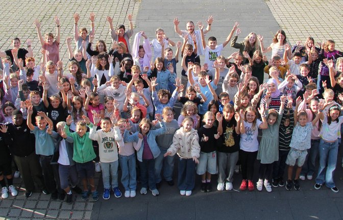Angekommen: die neuen Fünftklässlerinnen und Fünftklässer am Vaihinger Stromberg-Gymnasium <span class='image-autor'>Foto: p</span>