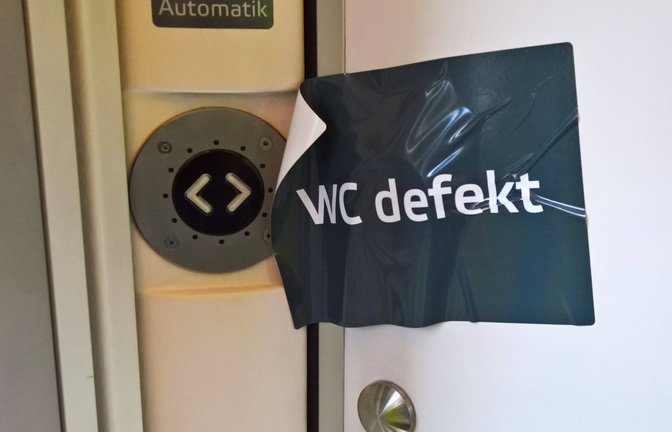 Gesperrte Toiletten in Zügen sind ein anhaltendes Ärgernis.<span class='image-autor'>Foto: IMAGO/Manfred Segerer</span>