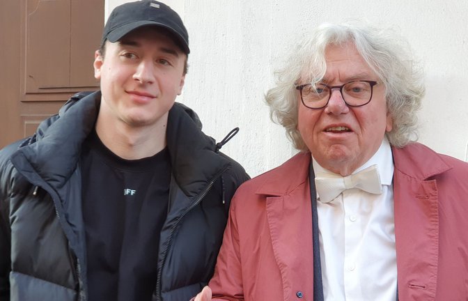 Auch ein Tiktok-Video von Maurizio Pastore (links) ist Kunst, sagt Rechtsanwalt und Ex-Theaterintendant Christoph Nix.<span class='image-autor'>Foto: red/Wein</span>