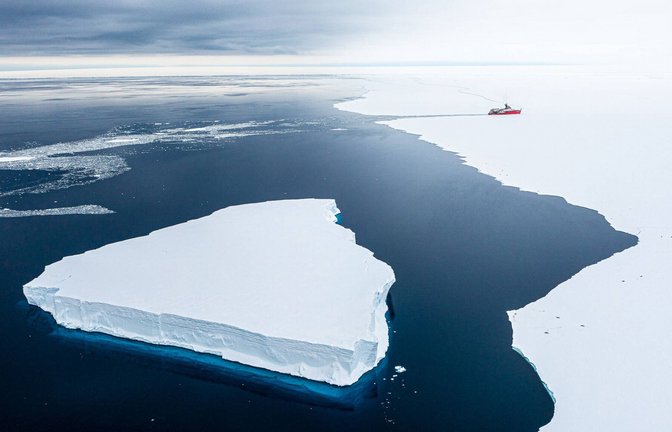 Der Thwaites-Gletscher in der Westantarktis bereitet Meeresforschern besonders viel Kopfzerbrechen.  Schmilzt er vollständig ab, hätte dies  einen Anstieg des Meeresspiegels um etwa 60 Zentimeter zur Folge.<span class='image-autor'>Foto: Imago/Cover-Images</span>