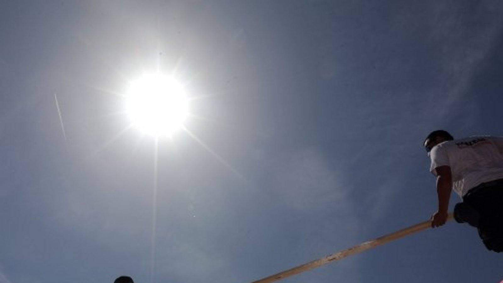 Beim Aufenthalt in der Sonne ist der richtige Sonnenschutz wichtig. Archivfoto: Küppers/VKZ