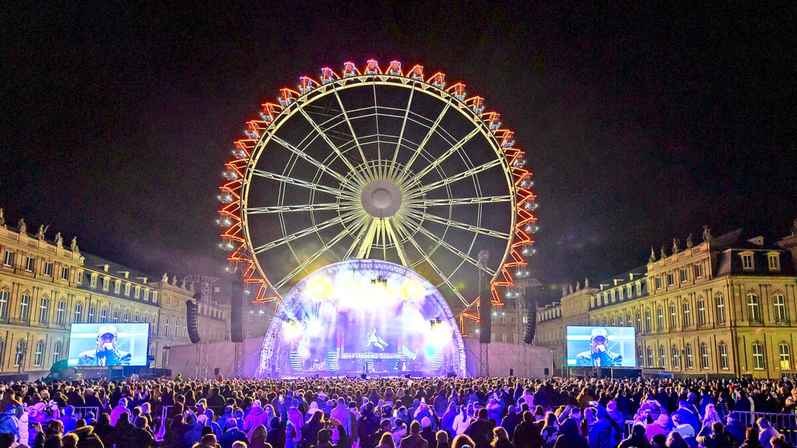 Die Silvesterparty auf dem Schlossplatz war 2023 gut besucht.Foto: Lichtgut/Julian Rettig Die Silvesterparty auf dem Schlossplatz war 2023 gut besucht.Foto: Lichtgut/Julian Rettig