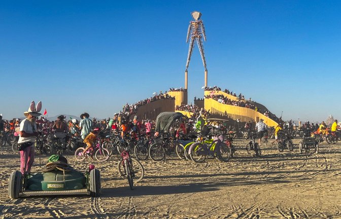 Beim diesjährigen Burning Man ist ein Mensch zu Tode gekommen. Die genauen Umstände klärt nun die Polizei. (Archivbild)<span class='image-autor'>Foto: IMAGO / ZUMA Press Wire</span>