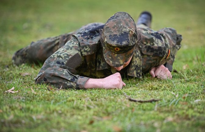 Im Dienste unserer Sicherheit: Soldat der Bundeswehr beim Training<span class='image-autor'>Foto: Julia Steinbrecht/KNA</span>