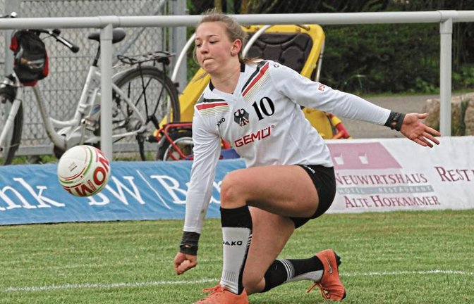 Merle Bremer wird für ihren ruhigen Arm von Bundestrainerin Silke Eber geschätzt. Foto: Nachreiner