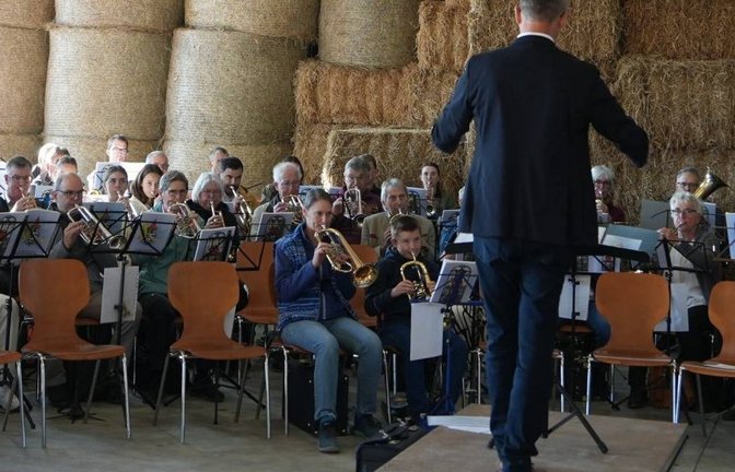 Der Bezirksposaunentag mit Erntedank findet in Ensingen in der Maschinenhalle statt.  <span class='image-autor'>Foto: p</span>