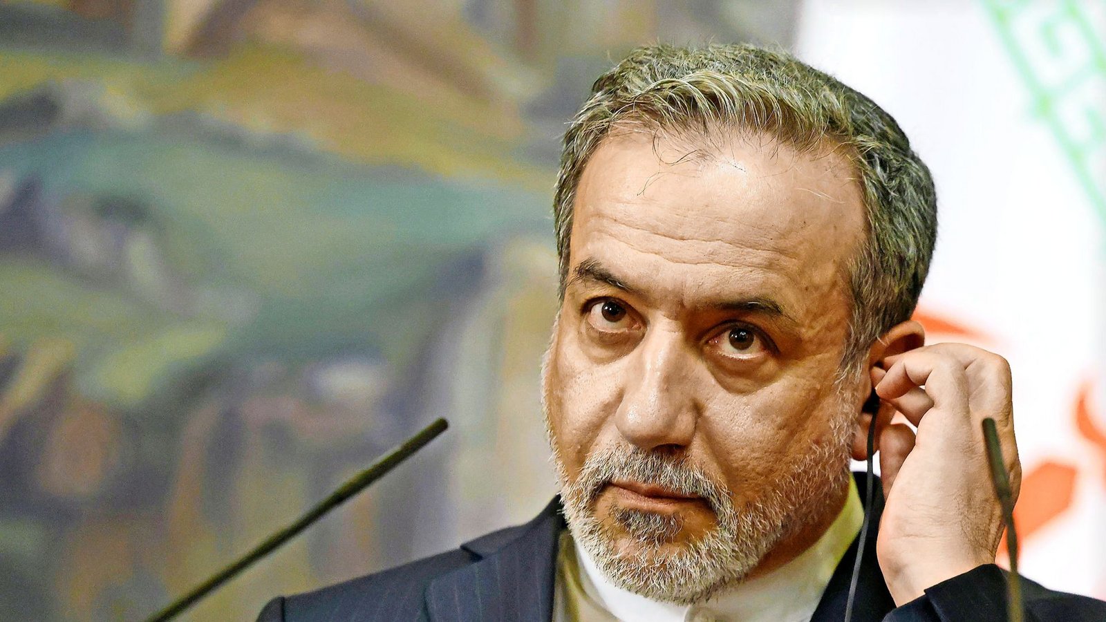 Gewiefter Diplomat: Irans Außenminister Abbas AraghtschiFoto: AFP/dpa/Tatyana Makeyeva