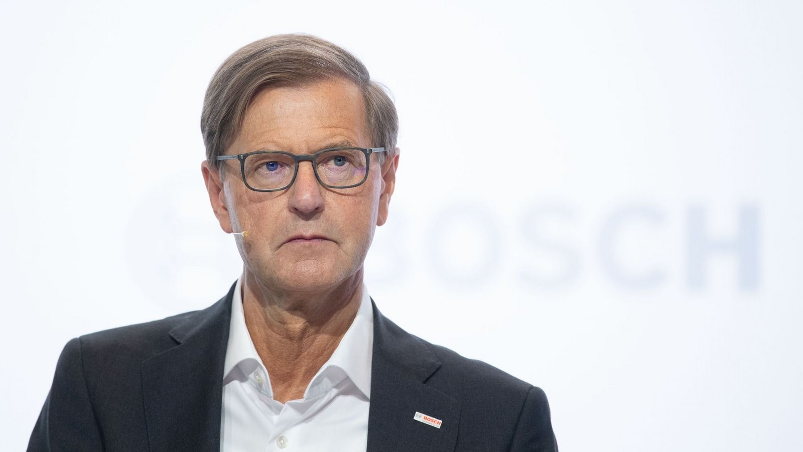 Für Bosch-Aufsichtsratschef Stefan Asenkerschbaumer steht das Überleben des Unternehmens an erster Stelle. (Archivbild)Foto: Marijan Murat/dpa