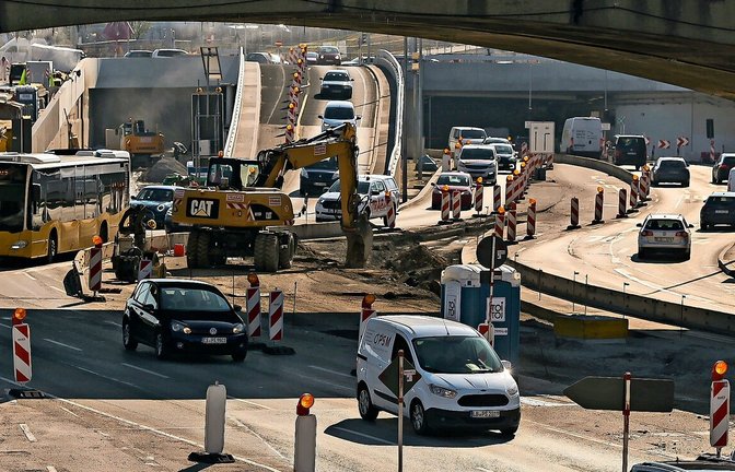 Der Leuzeknoten ist seit Jahren eine Großbaustelle. Nun wird das Vorhaben zum wiederholten Mal teurer.<span class='image-autor'>Foto: Lichtgut/Max Kovalenko</span>