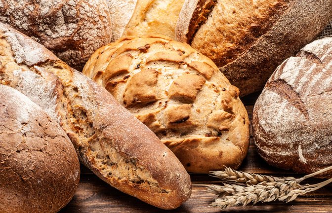 Brotkasten, Kühlschrank oder Stoffbeutel? Wir geben Ihnen 11 Tipps, wie Sie Brot richtig lagern und aufbewahren.<span class='image-autor'>Foto: Photo-nuke | Shutterstock.com</span>