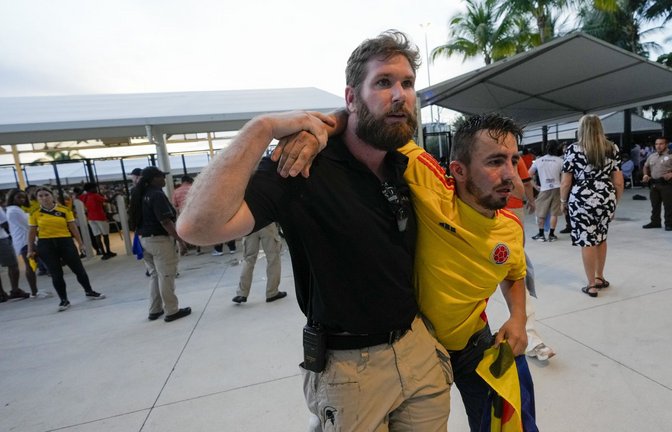 Chaos vor dem Endspiel der  Copa America zwischen Argentinien und Kolumbien.<span class='image-autor'>Foto: dpa/Lynne Sladky</span>