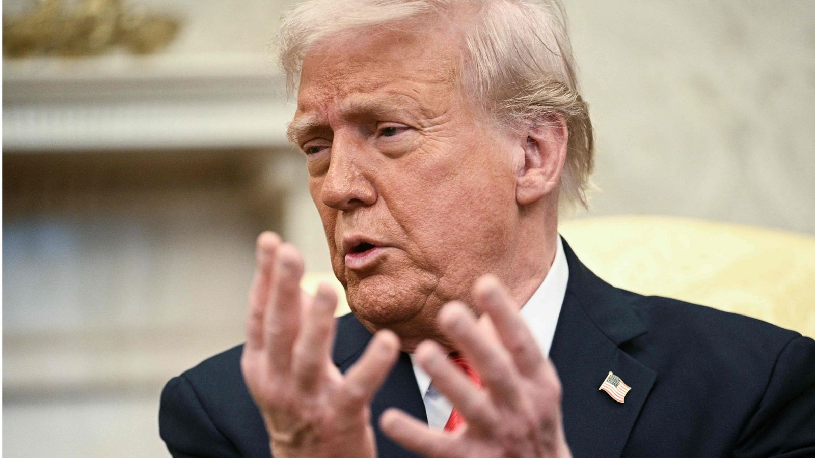 Donald Trump liegt mit dem Sender Voice of America im Clinch.Foto: AFP/BRENDAN SMIALOWSKI Donald Trump liegt mit dem Sender Voice of America im Clinch.Foto: AFP/BRENDAN SMIALOWSKI