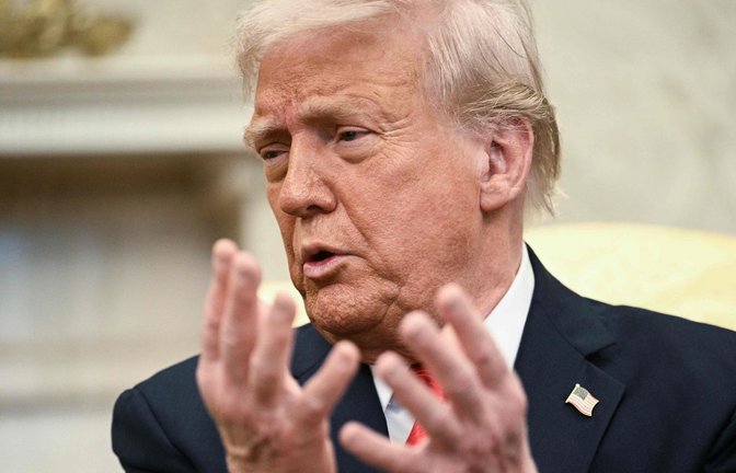 Donald Trump liegt mit dem Sender Voice of America im Clinch.<span class='image-autor'>Foto: AFP/BRENDAN SMIALOWSKI</span>