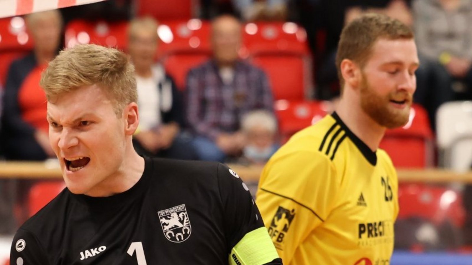 Pfungstadts Hauptangreifer Patrick Thomas (links) lässt die gegnerische Abwehr in der Regel alt aussehen und kann sich über eigene Punkte freuen. Foto: DFBL/den Dulk Pfungstadts Hauptangreifer Patrick Thomas (links) lässt die gegnerische Abwehr in der Regel alt aussehen und kann sich über eigene Punkte freuen. Foto: DFBL/den Dulk