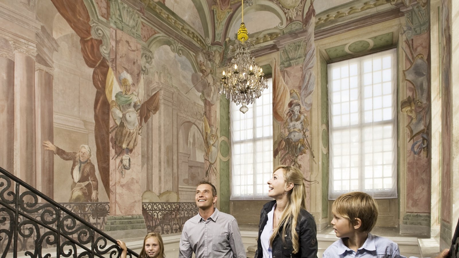 Am Sonntag gibt es drei Familienführungen im Schloss Ludwigsburg. Foto: SSG Am Sonntag gibt es drei Familienführungen im Schloss Ludwigsburg. Foto: SSG