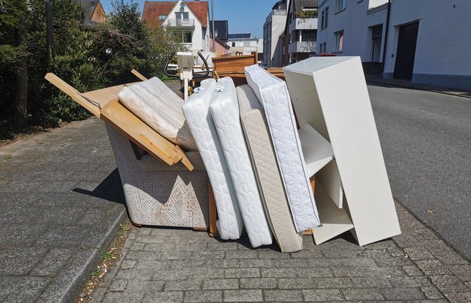 Die Sperrmüllabholung ist nur eine Option.<span class='image-autor'>Foto: A.Halff / shutterstock.com</span>