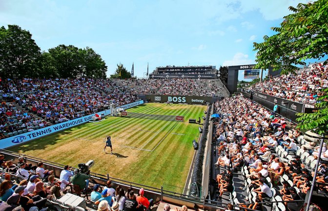 Der 5000 Fans fassende Centre Court ist Schauplatz des Stuttgarter Weissenhof-Turniers.<span class='image-autor'>Foto: Pressefoto Baumann</span>