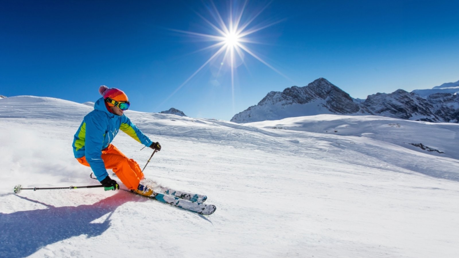 Der Winter ist da und die ersten Skigebiete haben bereits ihre Pisten geöffnet. Wo man in Tirol aktuell schon Ski und Snowboard fahren kann.Foto: Lukas Gojda / Shutterstock.com Der Winter ist da und die ersten Skigebiete haben bereits ihre Pisten geöffnet. Wo man in Tirol aktuell schon Ski und Snowboard fahren kann.Foto: Lukas Gojda / Shutterstock.com