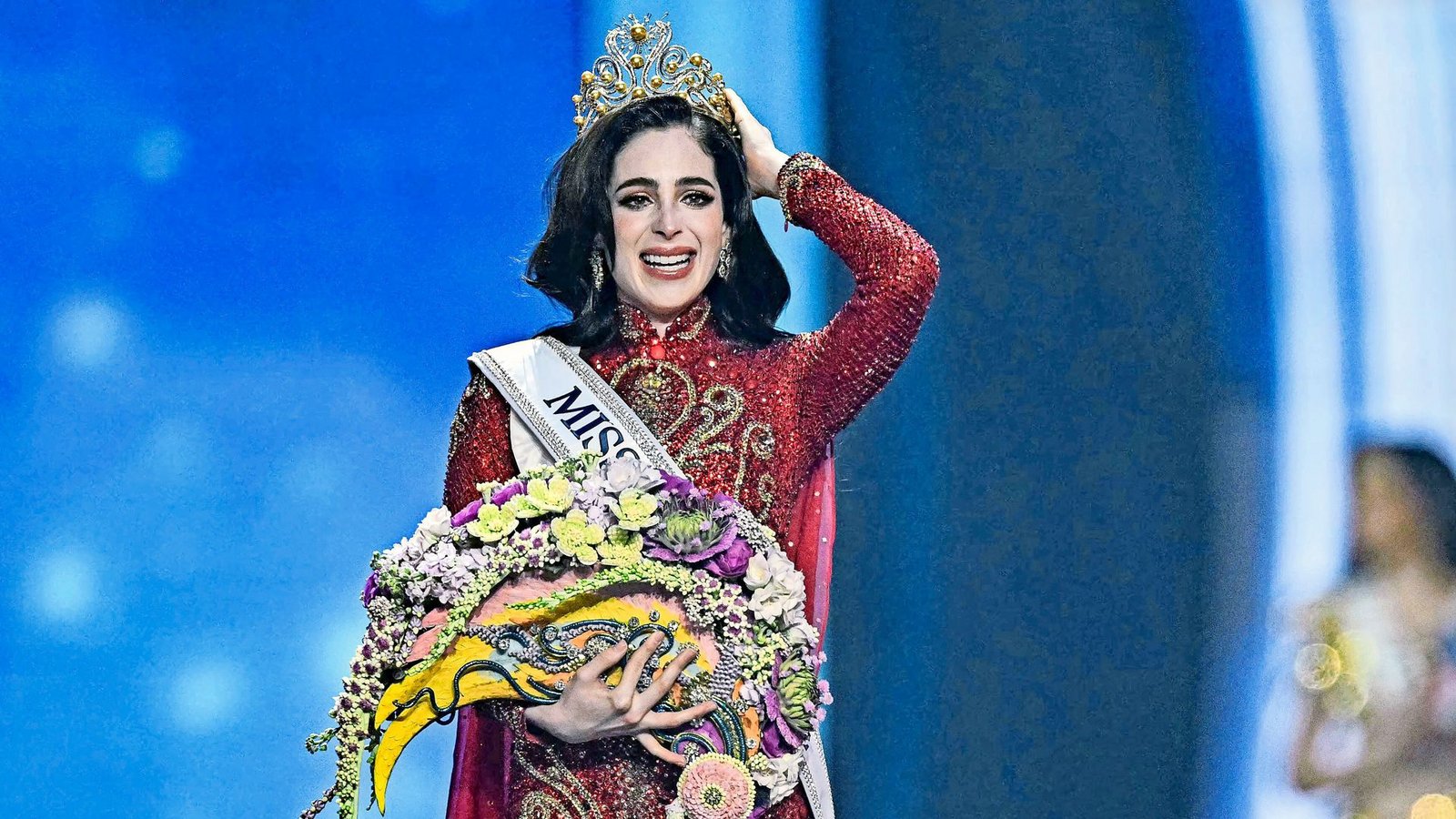 Die frisch gekrönte Miss Universe: Fatima Bosch aus MexikoFoto: AFP/LILLIAN SUWANRUMPHA Die frisch gekrönte Miss Universe: Fatima Bosch aus MexikoFoto: AFP/LILLIAN SUWANRUMPHA