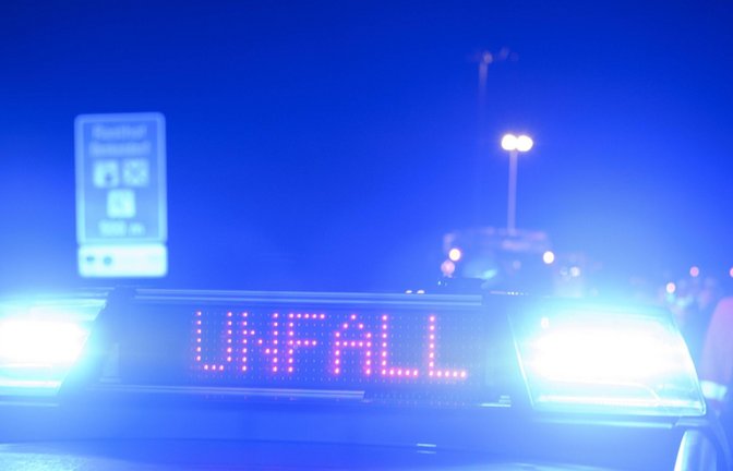 Die Polizei war zur Unfallaufnahme vor Ort. (Symbolbild)<span class='image-autor'>Foto: imago</span>