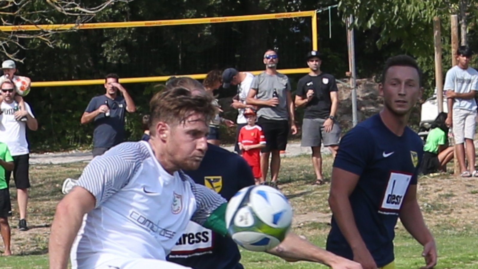 Lukas Wizemann hält den Strafraum des TSV Nussdorf sauber – auch gegen den AKV BG Ludwigsburg? Foto: Küppers Lukas Wizemann hält den Strafraum des TSV Nussdorf sauber – auch gegen den AKV BG Ludwigsburg? Foto: Küppers