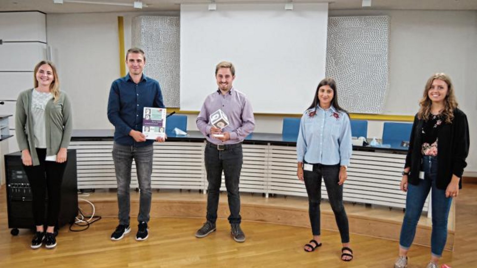 Laura Löwen, Lars Zierheim, Lukas Arnold, Luana di Franco und Sina Hofsäß (von links) gehören beim Landratsamt Enzkreis zur Jugend- und Ausbildendenvertretung. Foto: Friedrich Laura Löwen, Lars Zierheim, Lukas Arnold, Luana di Franco und Sina Hofsäß (von links) gehören beim Landratsamt Enzkreis zur Jugend- und Ausbildendenvertretung. Foto: Friedrich