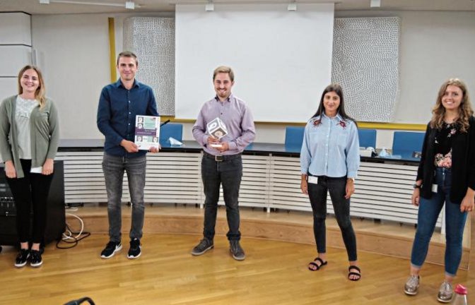 Laura Löwen, Lars Zierheim, Lukas Arnold, Luana di Franco und Sina Hofsäß (von links) gehören beim Landratsamt Enzkreis zur Jugend- und Ausbildendenvertretung.  Foto: Friedrich