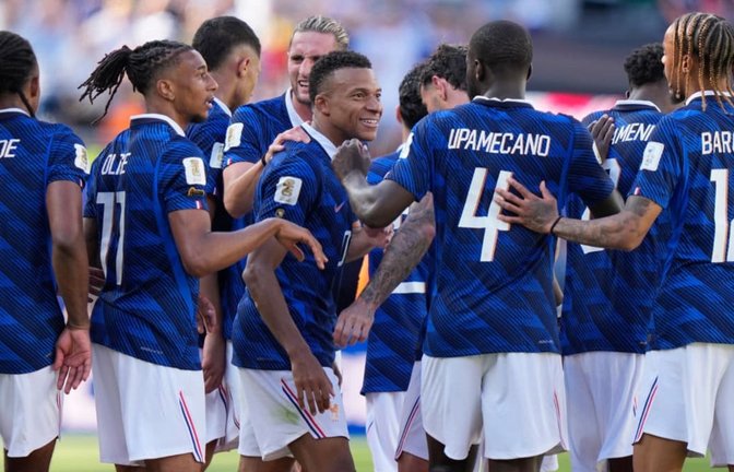 Aktuell findet die Fußball-Weltmeisterschaft 2026 statt. Wo werden die Spiele heute übertragen?<span class='image-autor'>Frank Franklin II/AP/dpa</span>