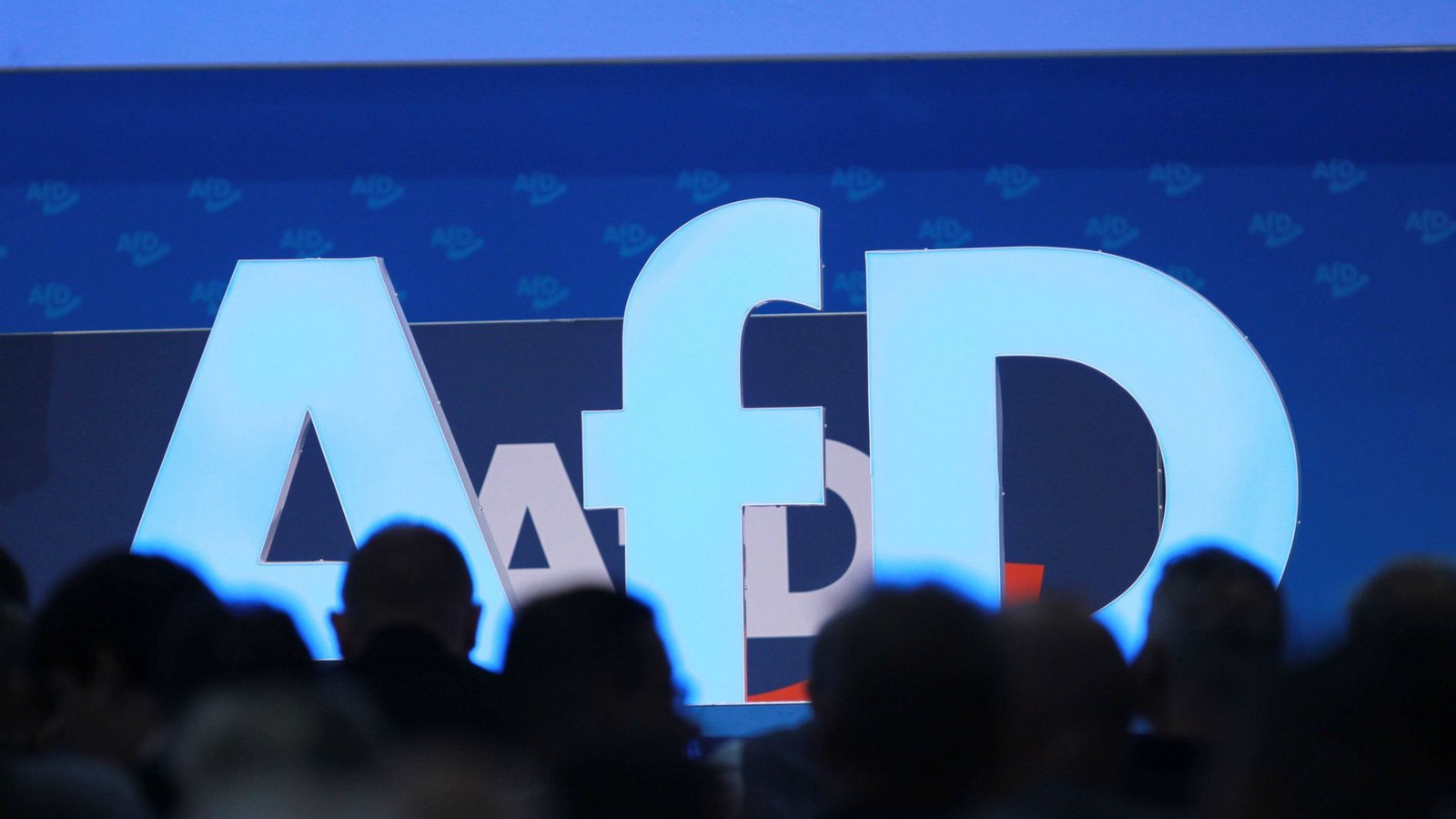 „Remigration“ ist in der AfD schon lange ein Thema.Foto: IMAGO/dts Nachrichtenagentur/IMAGO/dts Nachrichtenagentur „Remigration“ ist in der AfD schon lange ein Thema.Foto: IMAGO/dts Nachrichtenagentur/IMAGO/dts Nachrichtenagentur
