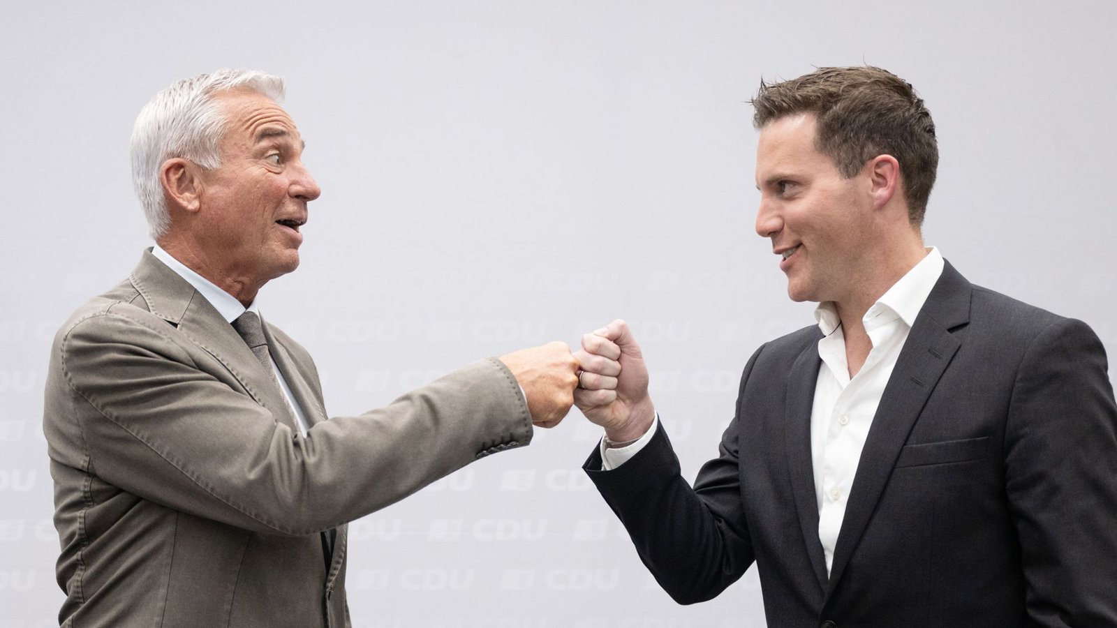 Der CDU-Landesvorsitzende Thomas Strobl (li.) und sein vermutlicher Nachfolger Manuel Hagel können sich über gute Umfragewerte ihrer Partei freuen.Foto: dpa/Marijan Murat