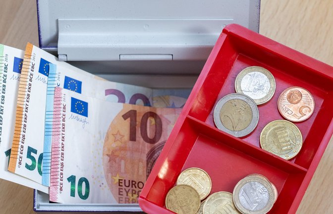 Am höchsten verschuldet sind Einwohner des Saarlands, gefolgt von Hessen und Rheinland-Pfalz. (Symbolbild)<span class='image-autor'>Foto: dpa/Daniel Karmann</span>